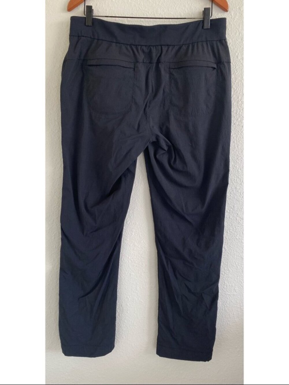 Athleta Black Trekkie Hike Athletic Pant, size 12 - Picture 7 of 9